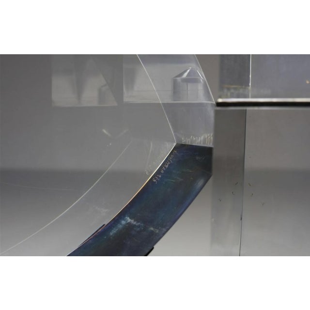 Vismara Silvano, Large Design Sculpture of Musical Note, 1976, Iron and Acrylic Glass For Sale - Image 6 of 11