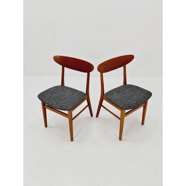 Danish teak dining chairs 1960s, set of 2 Good vintage original condition Dimension: Width 52 cm Depth 42 cm Height 78 cm...