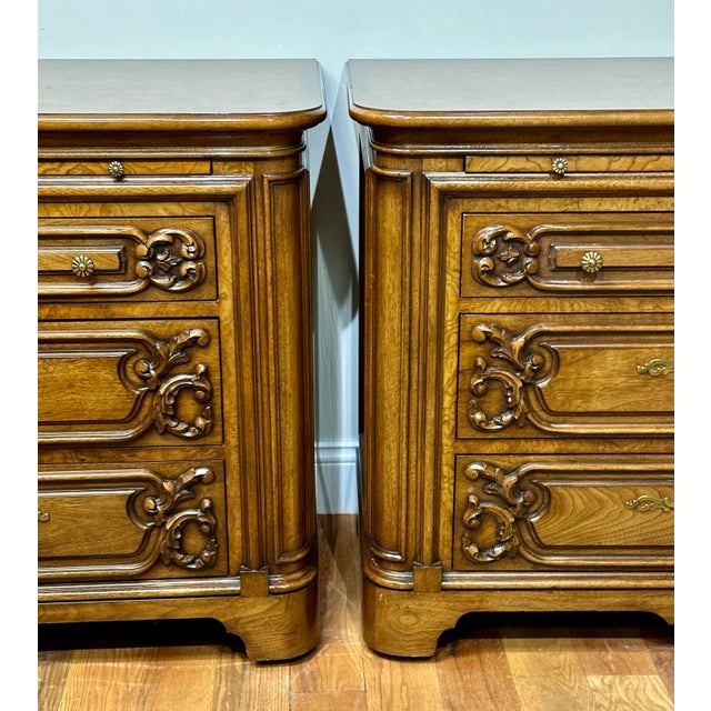 Pair of Karges French Regency Olive Ash Burl Nightstands With Pull-Out Shelves For Sale - Image 9 of 11