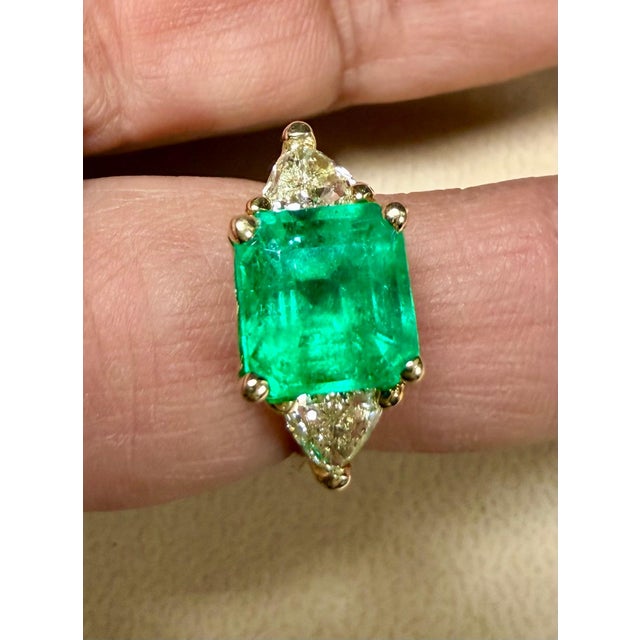 Extra Fine Colombian Emerald Ring . Size 4.25 2.58 Carat Emerald Cut Colombian Emerald &amp; 0.82 Ct of two Trillion...