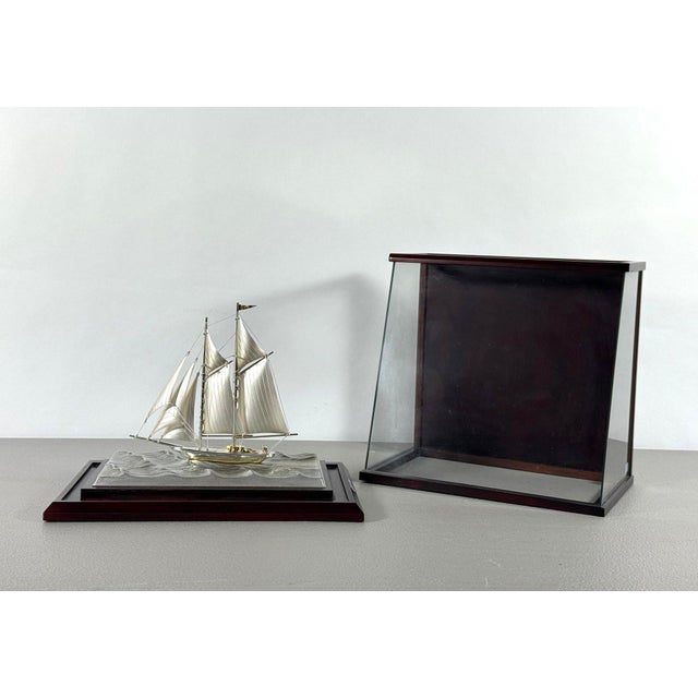 Rare Seki Takehiko Signed 985 Silver Yacht Model Original Box and Case Maritime Art For Sale - Image 4 of 17