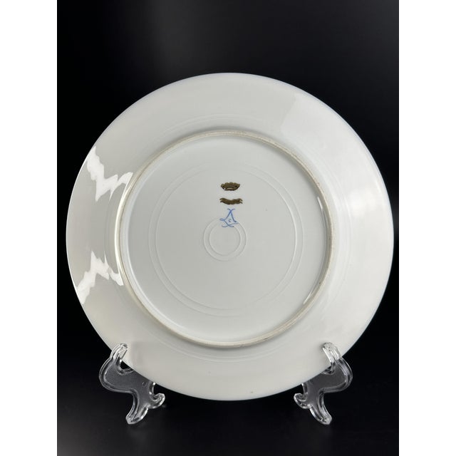 Royal Fleur-de-Lis Armorial Sevres-Style Plate, 19th Century For Sale - Image 10 of 11