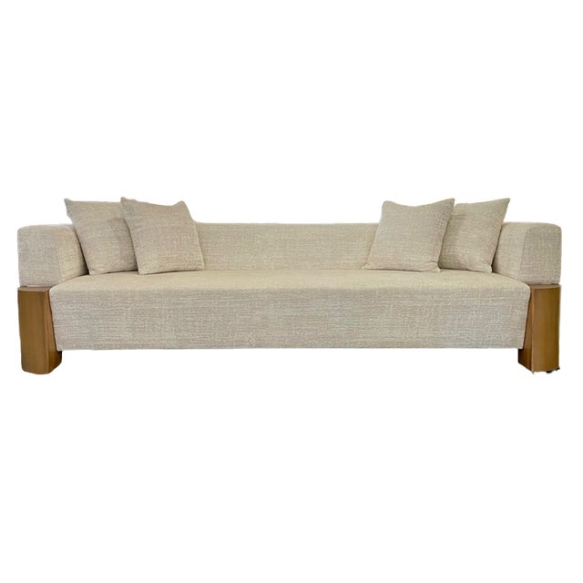 Designed by Alfredo Paredes for EJ Victor, this exceptional sofa remains a rare, unreleased piece—never brought into...