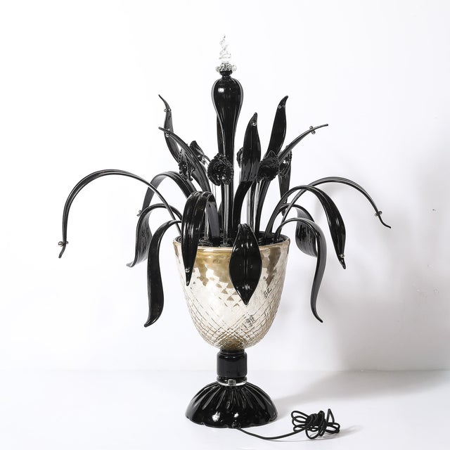 Mid-Century Expansive Leaf Form Handblown Murano Glass & 24kt Gold Fleck Uplight For Sale - Image 15 of 18