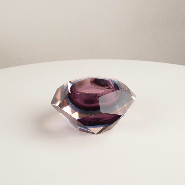 Refined sculptural ashtray attributed to Flavio Poli for Seguso Vetri d’Arte, made in Murano between the 1950s and 1960s,...