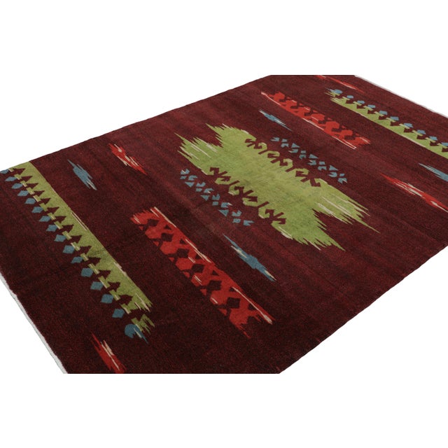 This 7x9 vintage Art Deco rug is an exciting new curation from the Mid-Century Pasha line of Rug & Kilim’s collections....
