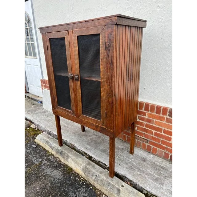 Antique Antique Arts & Crafts Mission Oak Wood Pie Safe Cupboard on Legs For Sale In Washington DC - Image 6 of 13