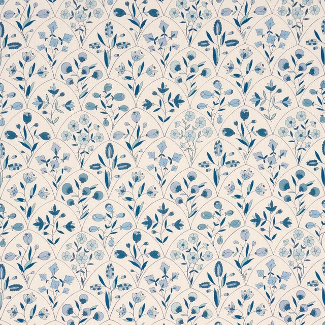 SAMPLE - Schumacher Frances Floral Indoor/Outdoor Fabric In Blues For Sale