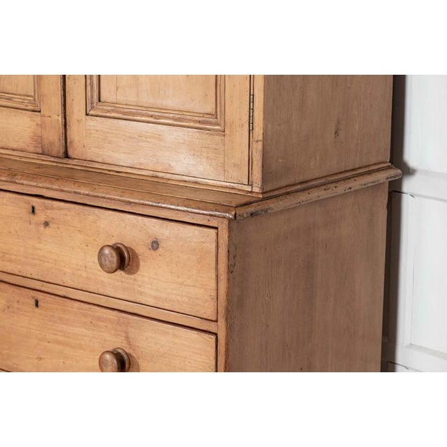 Large 19th Century English Pine Housekeepers Cupboard, 1880s For Sale - Image 10 of 18