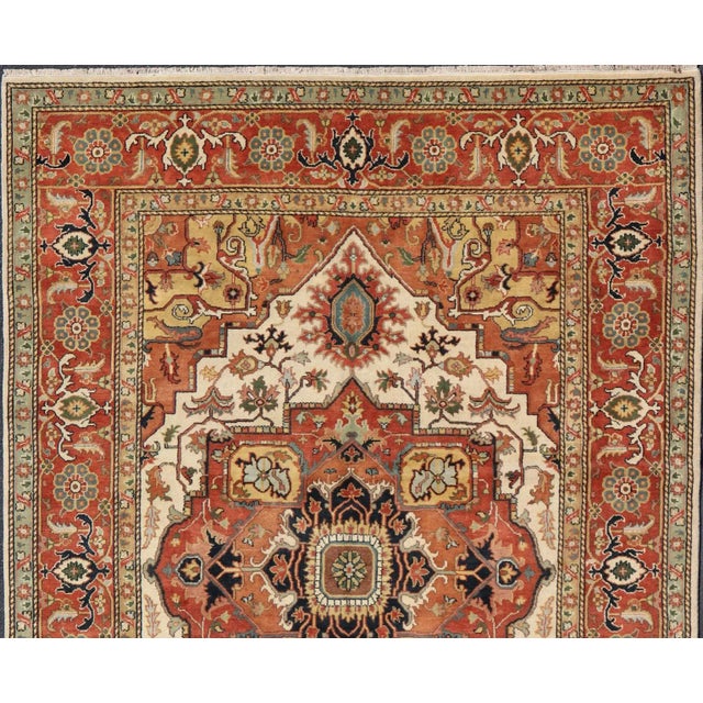 Large Heriz-Serapi Design by Keivan Woven Arts 10' X 14' For Sale - Image 4 of 13