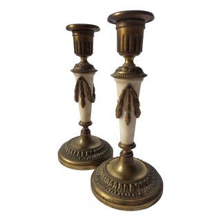 Antique French Candlesticks in White Marble and Chased Gilt Bronze, 1700s, Set of 2 For Sale