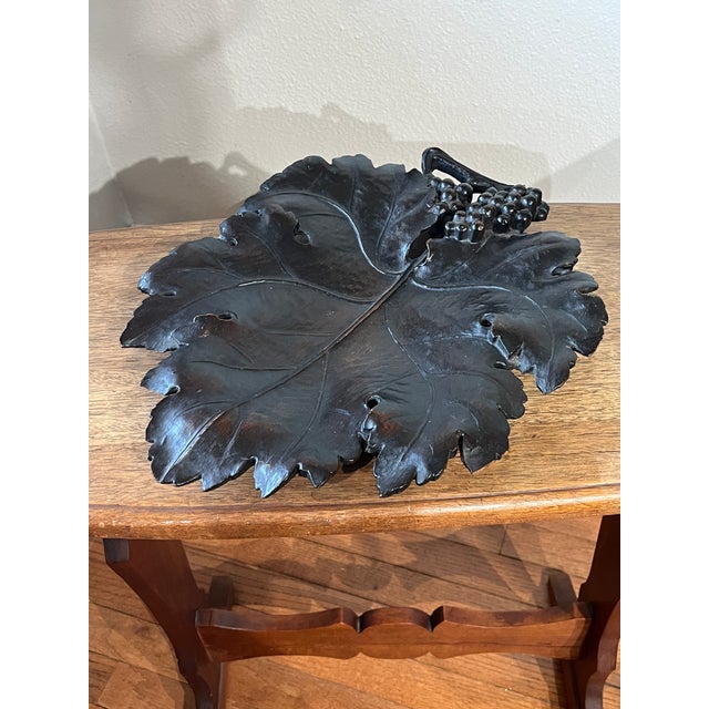 Wood 1910s American Art Nouveau Carved Mahogany Grape Leaf Tray by E. Kopriwa Co. For Sale - Image 7 of 12