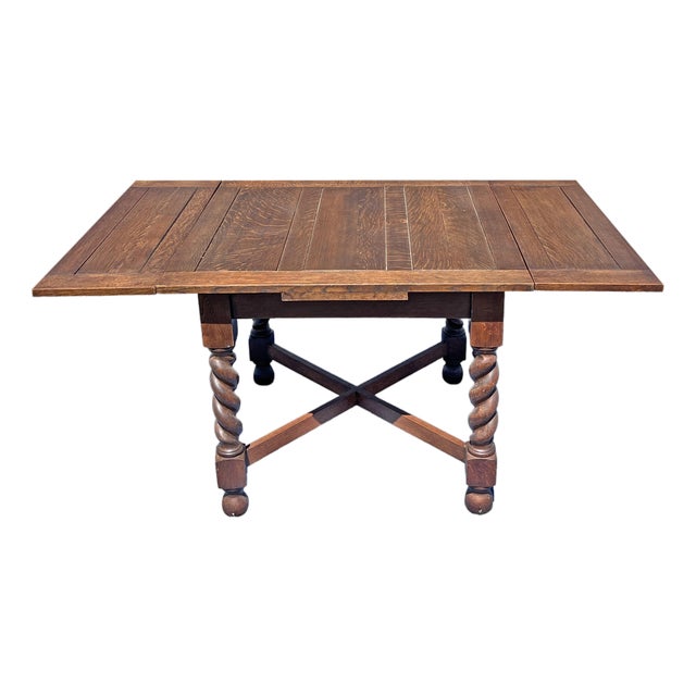 Antique Barley Twist Leg Extendable Dining or Kitchen Table in Oak Wood For Sale