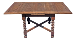Antique Barley Twist Leg Extendable Dining or Kitchen Table in Oak Wood