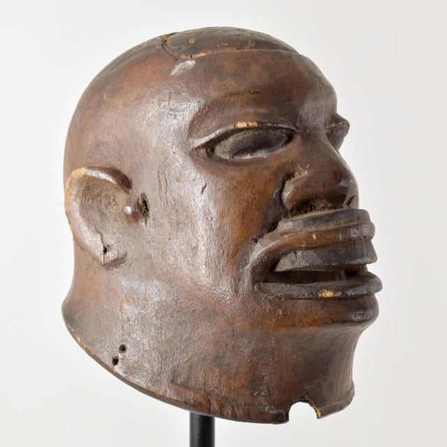 Brown Early 20th Century Makonde Wood Carved Helmet Mask Tanzania For Sale - Image 8 of 9