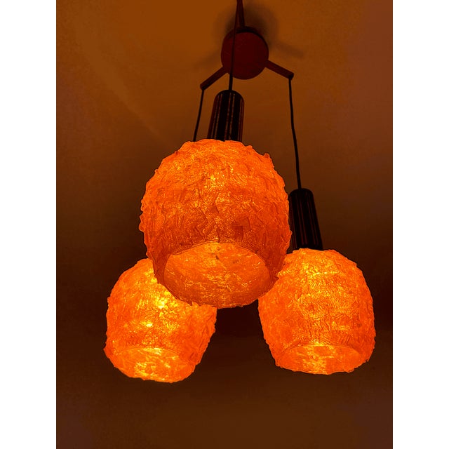 Plastic Space Age Orange Arcylic Glass Spaghetti Three-Light Cascading Hanging Light Chandelier, 1970s For Sale - Image 7 of 13