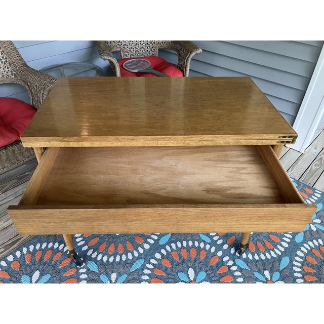 Vintage Scandinavian Mid‑Century Flip‑Top Bar Cart – Solid Oak Serving Trolley on Casters For Sale - Image 4 of 17