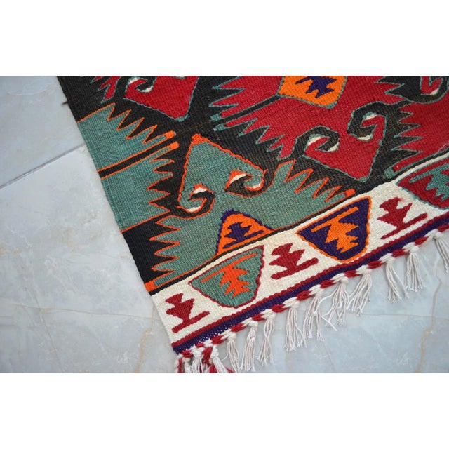 1980s Turkish Rug Handmade Navajo Style Kilim Rug - 3′1″ × 3′9″ For Sale - Image 10 of 10