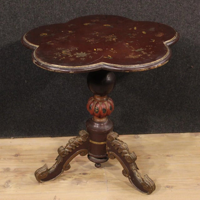 French Flower Shaped Side Table For Sale - Image 18 of 18