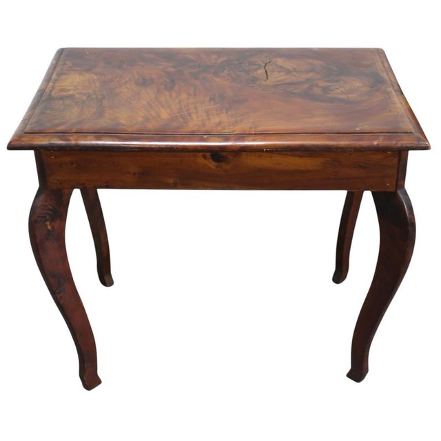 1960s Vintage Queen Anne Style Nest of Tables With Curved Legs & Pad Feet - Set of 3 For Sale - Image 4 of 12