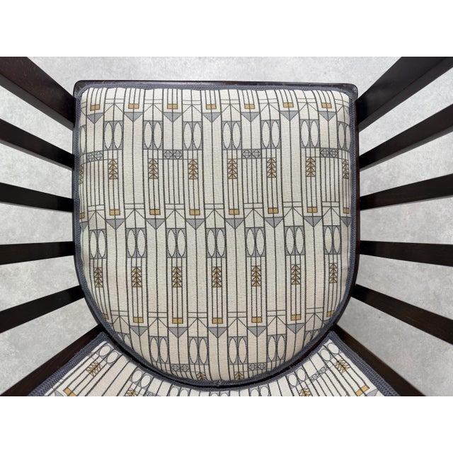 Secession No. 423 Fledermaus Armchair attributed to Josef Hoffmann, 1890s For Sale - Image 4 of 16