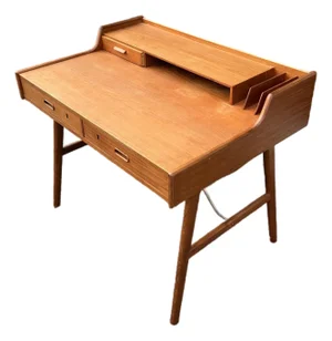 Small Teak Desk by Arne Wahl Iversen for Vinde Møbelfabrik
