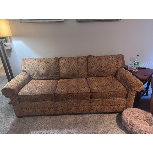 French Country Ethan & Allen, Three-Seated Couch. Sturdy Fabric. No Signs of Material Wear and Pillow and Seating Shapes Look New. For Sale - Image 3 of 7