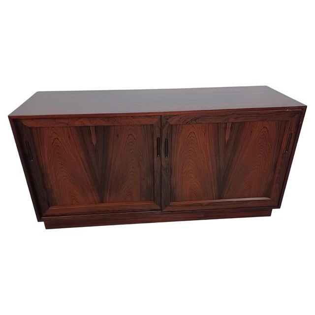 Restored and Refinished Danish Rosewood Sideboard Cabinet, 1970s For Sale - Image 11 of 11