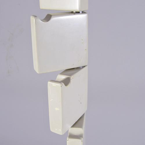1970s Space Age Coat Rack in Chrome Metal and ABS, 1970s For Sale - Image 5 of 9