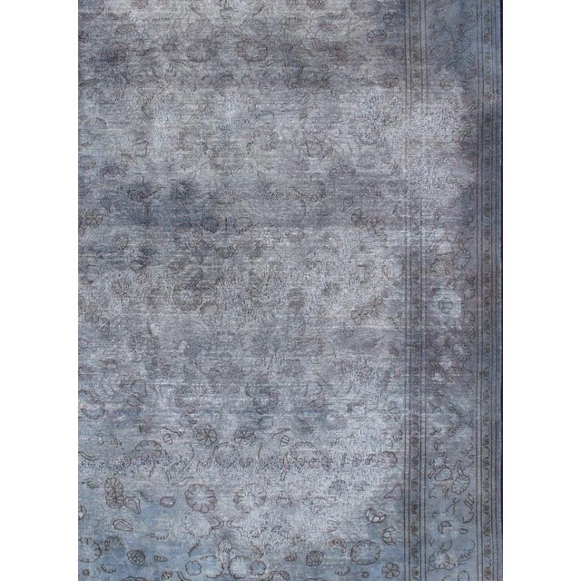 Vintage Indian Amritsar Rug in Gray Tones and Brown Highlights by Keivan Woven Arts Keivan Woven Arts- Midcentury vintage...