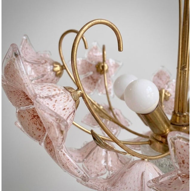 Large Exquisite Mid-Century Murano Glass Floral Chandelier, 1970s For Sale - Image 4 of 7