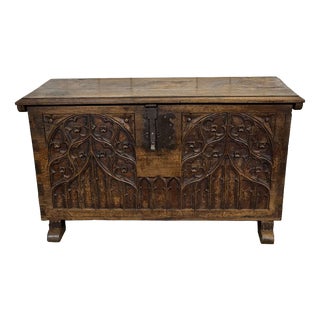 18th Century Oak Chest with Gothic Decoration For Sale