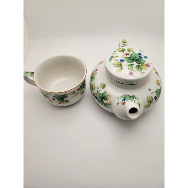 1960s 1960's Berries and Leaves Design Porcelain Tea Pot With Lid and Cup For Sale - Image 5 of 12