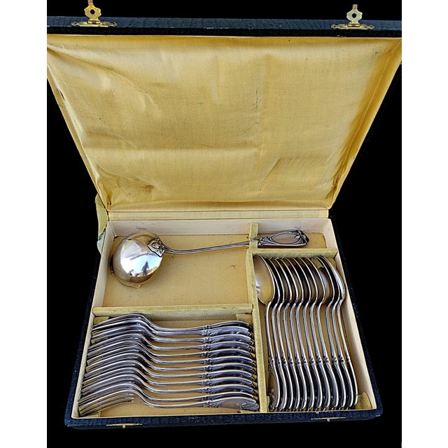 Art Nouveau Cutlery Set from J.H. Goldsmiths, 1890s, Set of 25 For Sale - Image 12 of 12