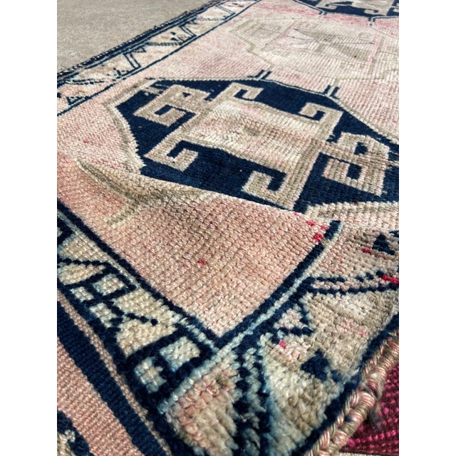 1940s Vintage Turkish Handknotted Herki Runner Rug For Sale In Houston - Image 6 of 8