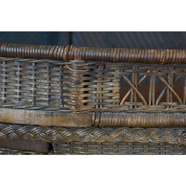Antique American Quartersawn Oak & Wicker Kidney Writing Desk Dressing Table For Sale - Image 16 of 16