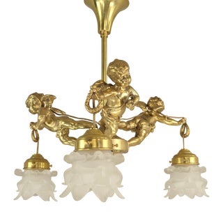 Antique Chandelier with 3 Putti, France, 1910s For Sale