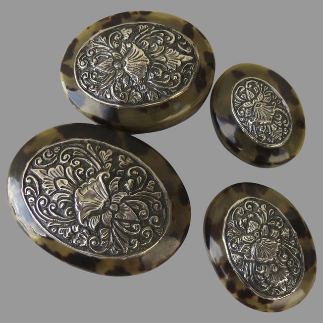 Metal Nesting Shell Boxes with Silver Repousse Tops Oval - Set of 4 For Sale - Image 7 of 7