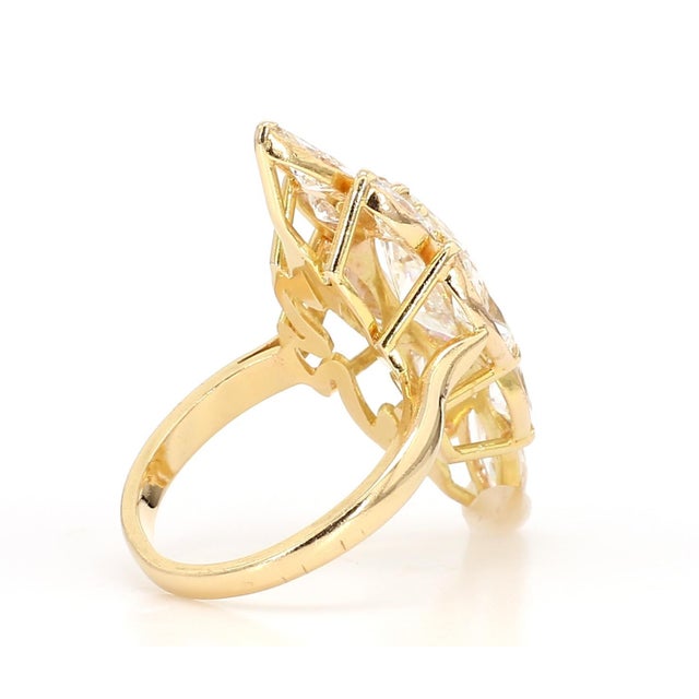 Metal 7.62 Carat Pear-Cut Diamond Shuttle Ring in 18k Gold, Size 4.5 For Sale - Image 7 of 12