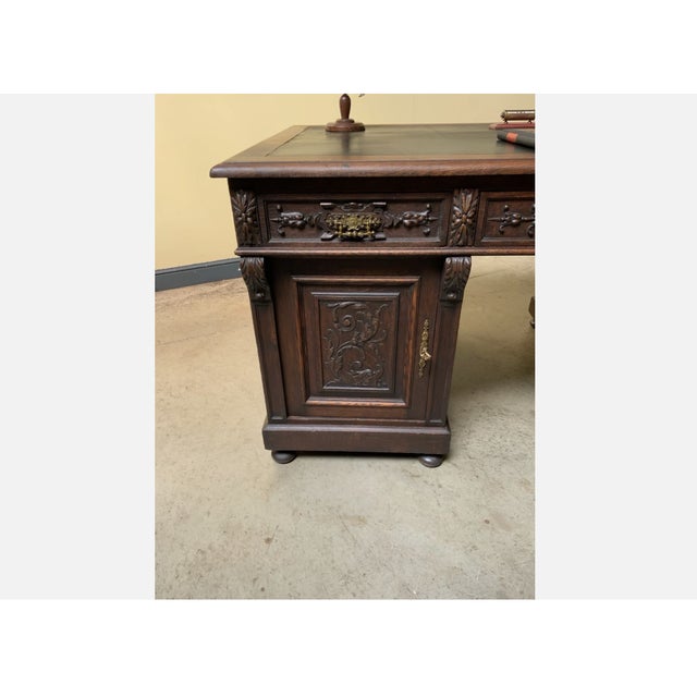 Antique Neo-Renaissance Desk in Oak, 1880 For Sale - Image 12 of 18