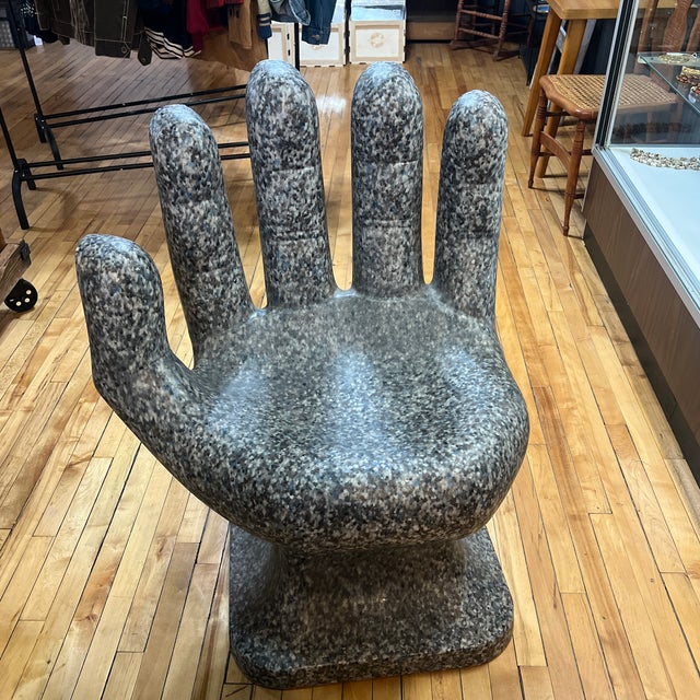 This is a vintage 1970's Rotonics Molding Inc hand chair. Molded plastic to look like faux granite This is in excellent...