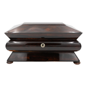Early 19th Century William IV Accordion-Shaped Rosewood Box