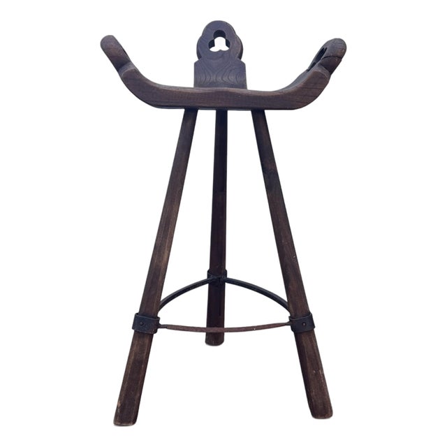 Vintage Brutalist Hand-Carved Wood Tripod Bar Stool With Forged Iron Footrest For Sale