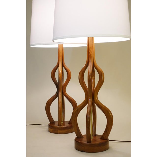 1950s Rare Matched Large Pair Adrian Pearsal Kagan Atomic Modern Walnut Figure "8" Table Lamps 1950's For Sale - Image 5 of 10