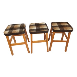 Vintage Stool English Maid Stools with Wooden Tartan Seat, 1960s, Set of 3 For Sale