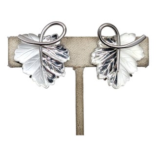 Vintage 1950s Signed Napier Rhodium Plated Clear & Frosted Glass Leaf Clip Earrings-2 Pieces For Sale