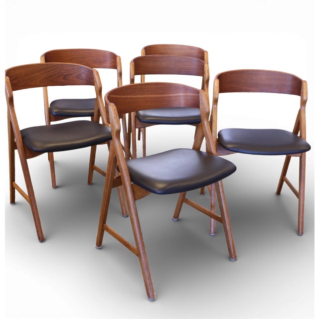 Model 71 Chair in Teak, Oak and Leather by Henning Kjærnulf, 1960s, Set of 6 For Sale - Image 11 of 11