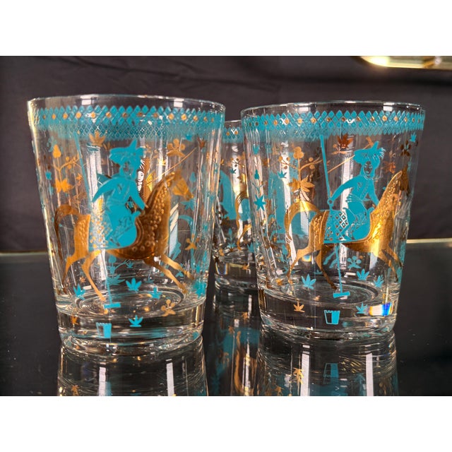 Metal Mid Century Cera Persian Polo Equestrian Rocks Glasses in Turquoise and Gold c.1960s - Set of 4 For Sale - Image 7 of 8