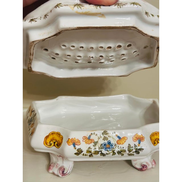 Vintage Italian Shell Shaped Berry Server For Sale - Image 4 of 9
