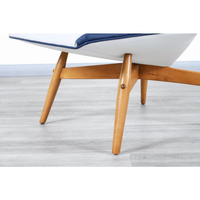 White Vintage Leather Lounge Chairs by Allan Gould for Thayer Coggin For Sale - Image 8 of 12